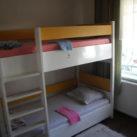 Limon Hostel-3